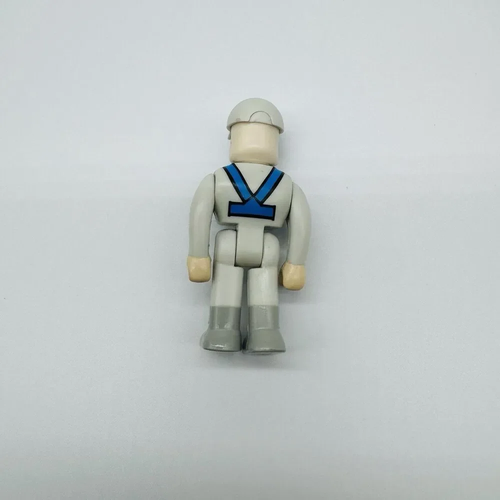 Rokenbok Replacement Part mini figure gray grey